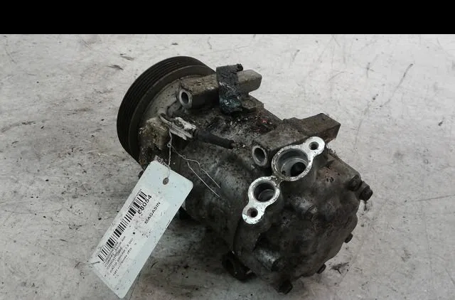 Compresseur air conditionne Dacia LOGAN MCV (KS_) 1.5 dci (ks0w) (2007-2012) 5 portes occasion — photo 2