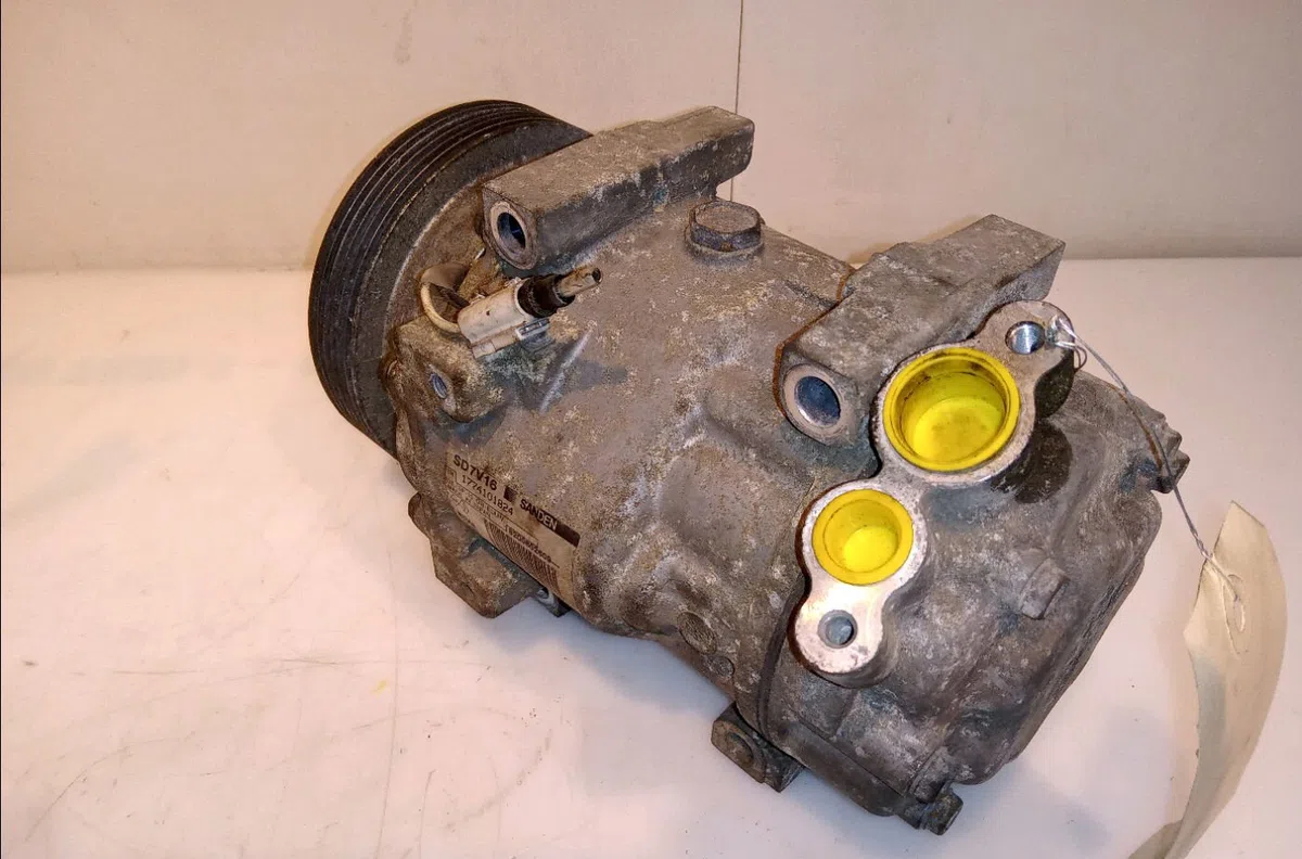 Compresseur air conditionne Dacia LOGAN MCV (KS_) 1.5 dci (ks0w) (2007-2012) 5 portes occasion — photo 2