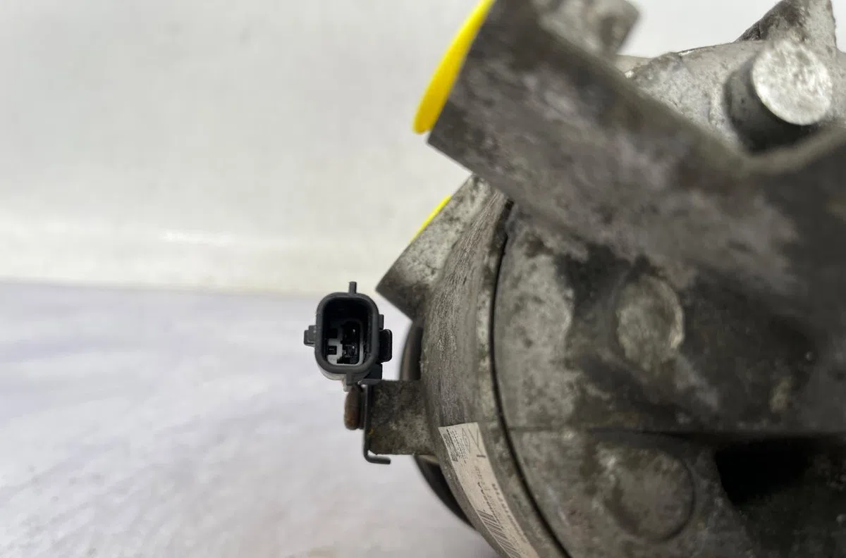Compresseur air conditionne DACIA SANDERO 2 PHASE 2 occasion — photo 2