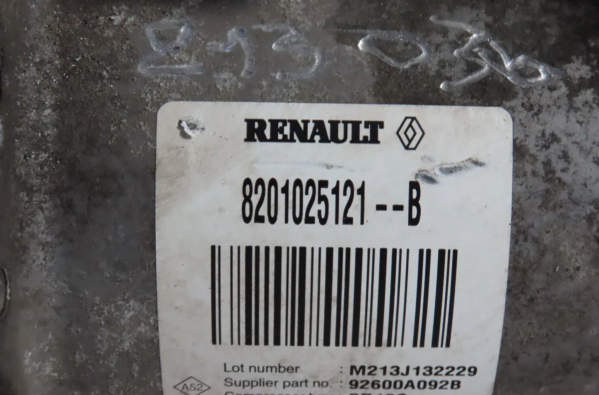 Compresseur air conditionne Dacia SANDERO II 1.5 dci (2012) 5 portes occasion — photo 2