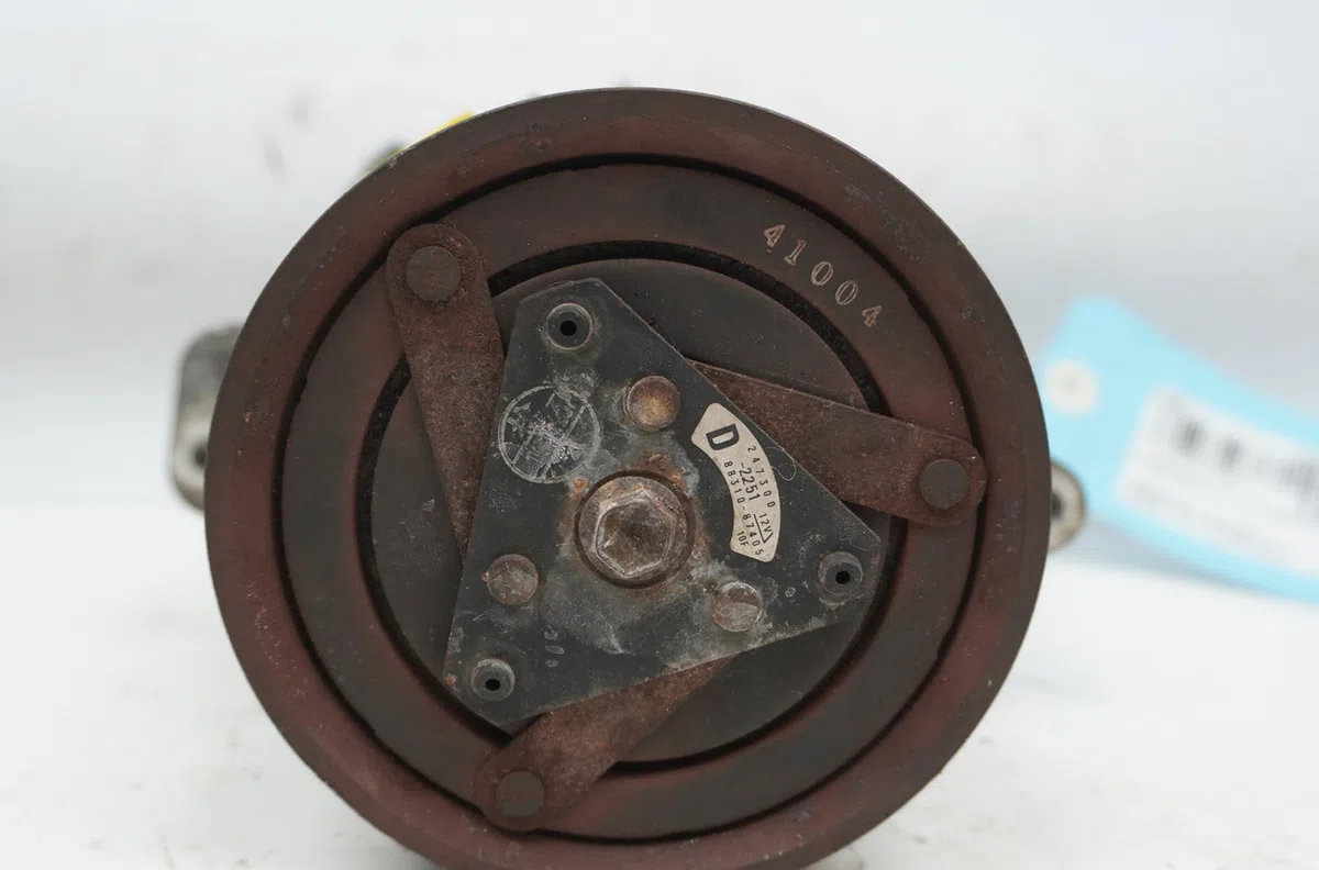 Compresseur air conditionne Daihatsu TERIOS (J1_) 1.3 4wd (j102) (2000-2005) occasion — photo 2