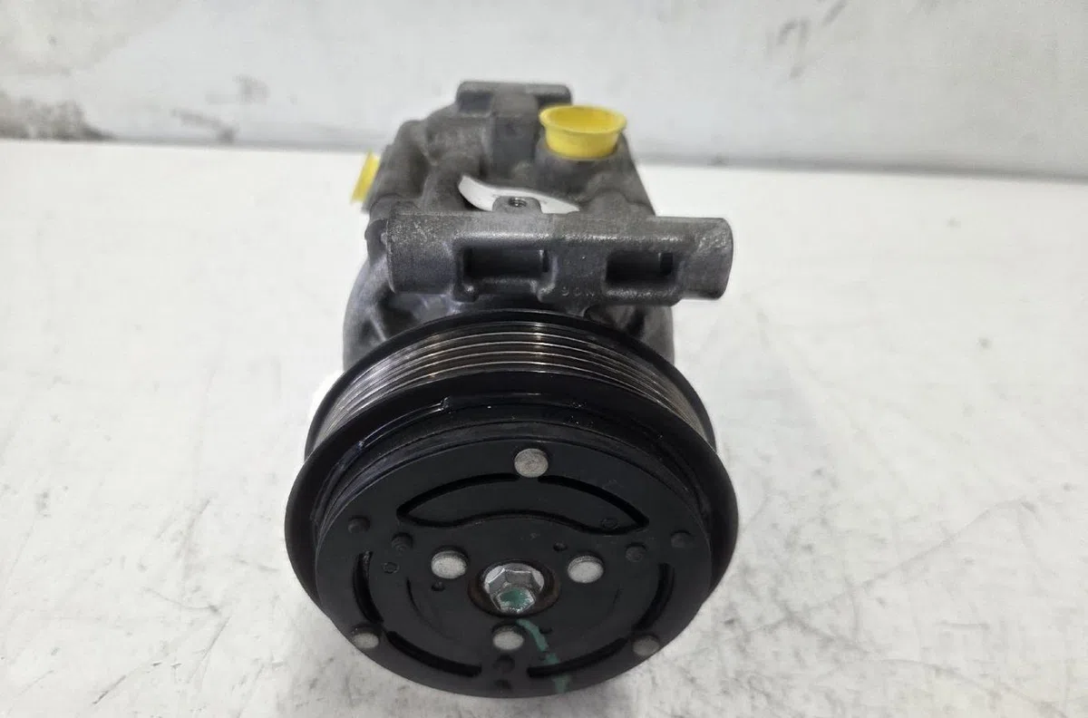 Compresseur air conditionne FIAT 500 2 PHASE 1 occasion — photo 2