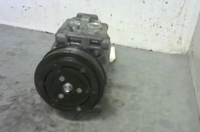 Compresseur air conditionne Fiat 500 (312_) 1.2 (312axa1a) (2007) 3 portes occasion — photo 2