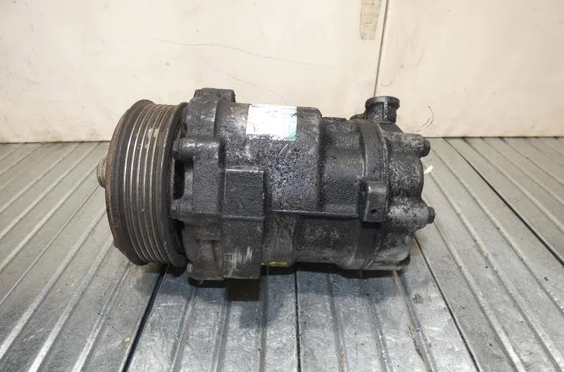 Compresseur air conditionne FIAT GRANDE PUNTO occasion — photo 3
