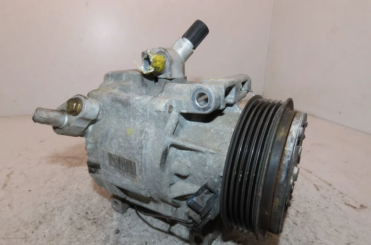 Compresseur air conditionne Fiat IDEA (350_) 1.4 16v (2004) occasion — photo 2