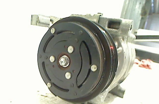 Compresseur air conditionne Fiat PUNTO (188_) 1.2 60 (188.030, .050, .130, .150, .230, .250) (1999-2010) occasion — photo 2