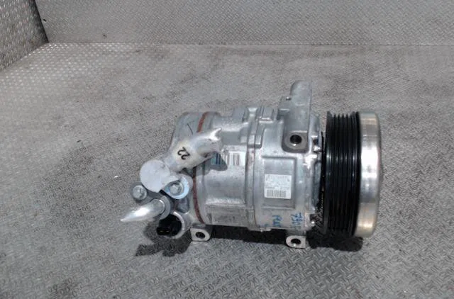 Compresseur air conditionne FIAT PUNTO EVO 3  PUNTO EVO 3 occasion — photo 2