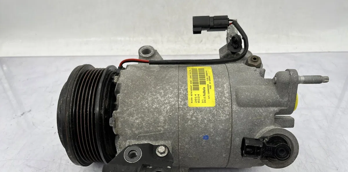 Compresseur air conditionne FORD B-MAX occasion