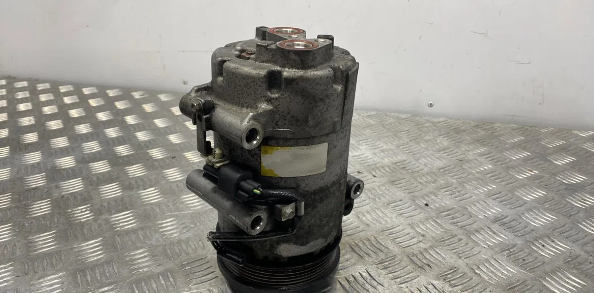 Compresseur air conditionne Ford C-MAX (DM2) 1.8 tdci (2007-2010) 5 portes occasion — photo 2