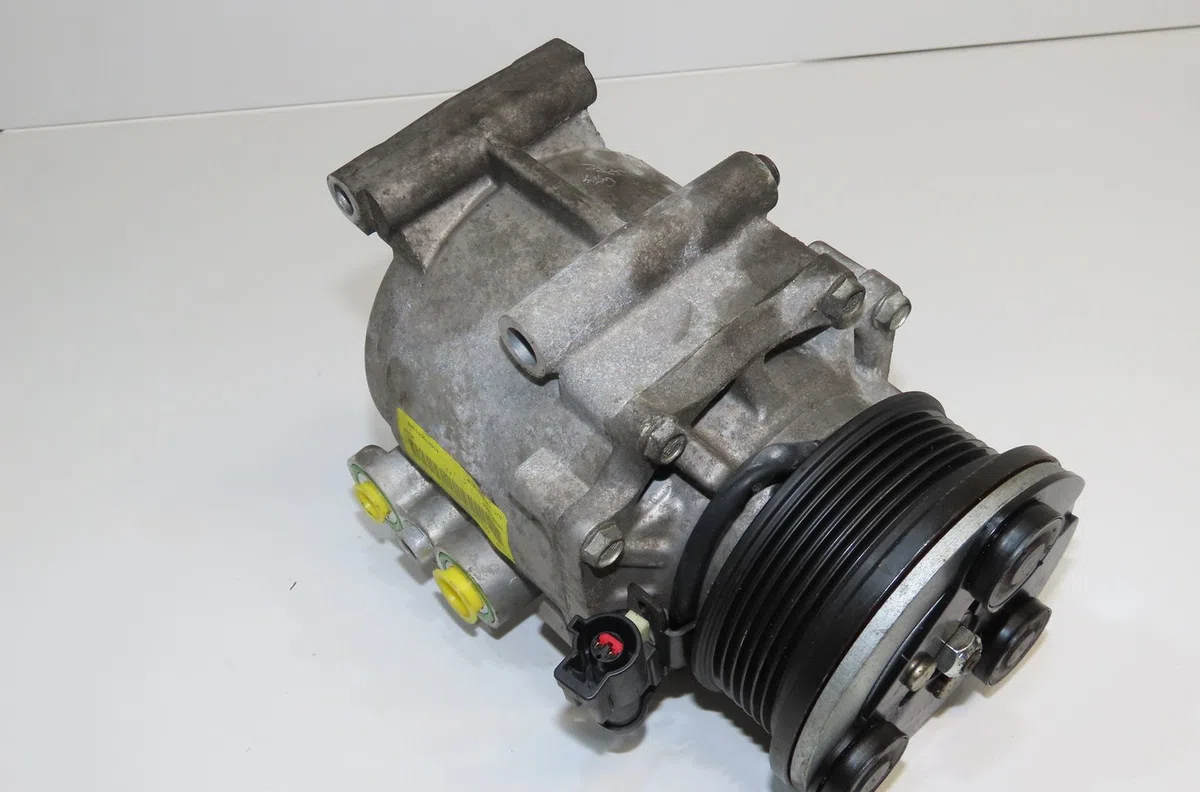 Compresseur air conditionne Ford FIESTA V (JH_, JD_) 1.25 16v (2002-2008) occasion