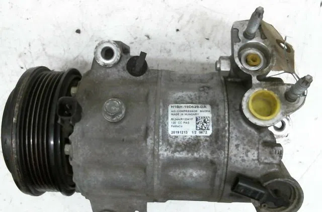 Compresseur air conditionne Ford FIESTA VII (HJ, HF) 1.1 ti-vct (2017) occasion