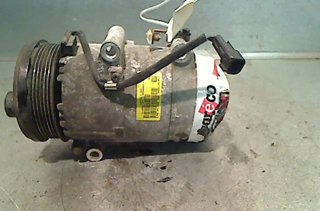 Compresseur air conditionne FORD FOCUS 2005 occasion