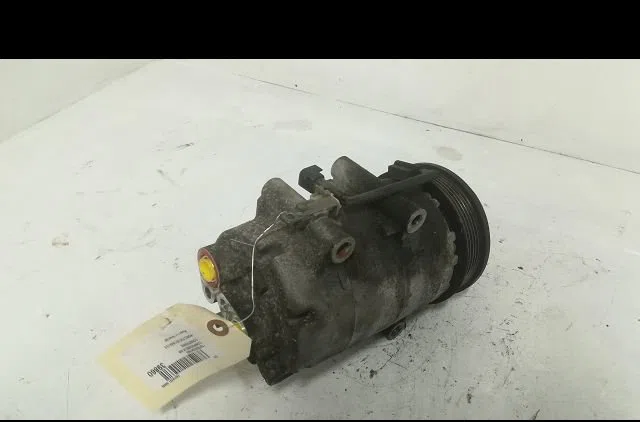 Compresseur air conditionne Ford FOCUS C-MAX (DM2) 2.0 tdci (2003-2007) occasion — photo 2