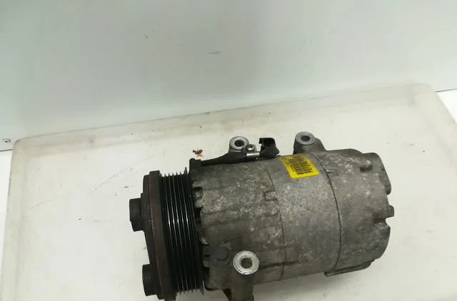 Compresseur air conditionne Ford FOCUS II (DA_, HCP, DP) 1.8 tdci (2005-2012) occasion