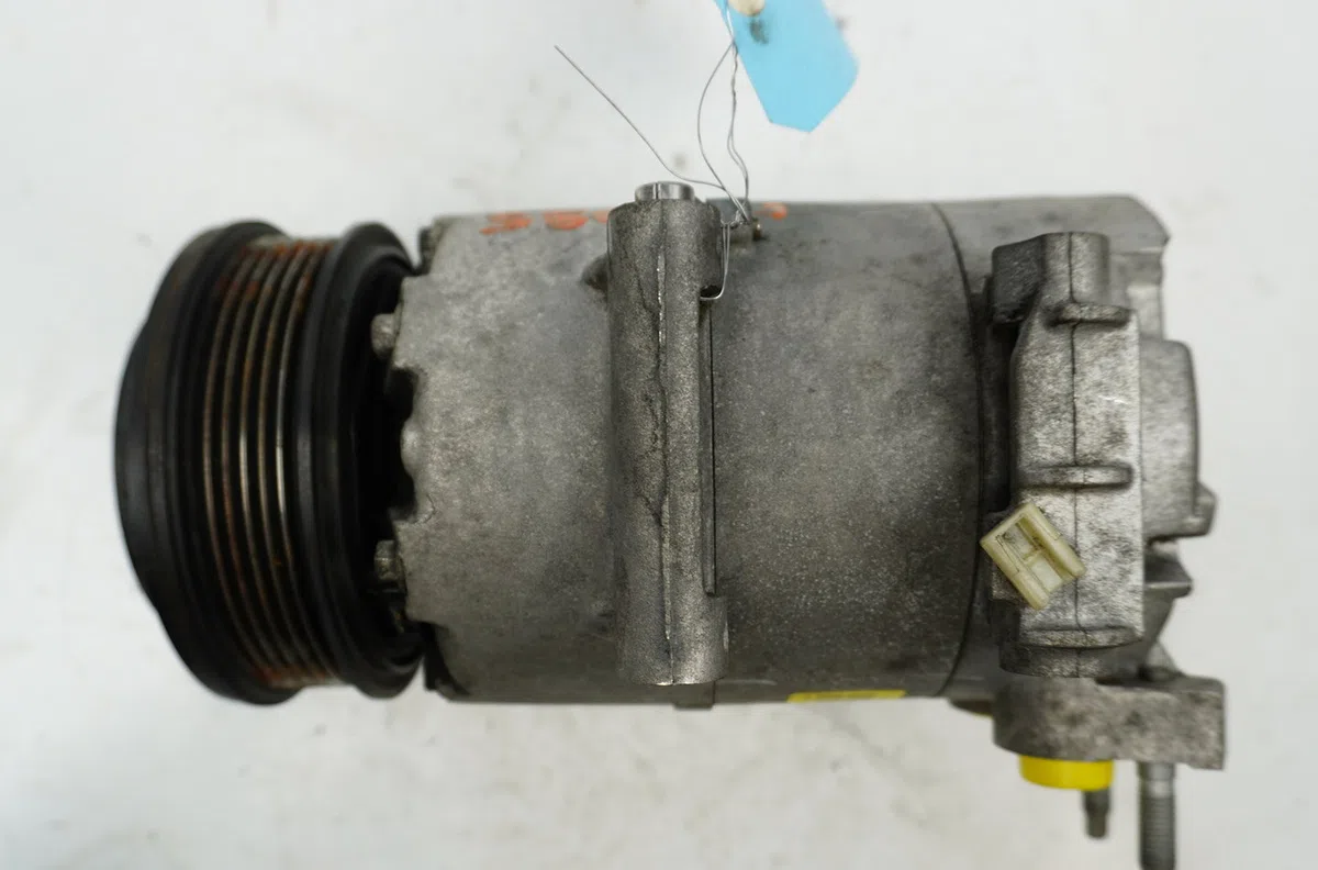 Compresseur air conditionne Ford FOCUS III 1.6 tdci (2010-2017) occasion — photo 2