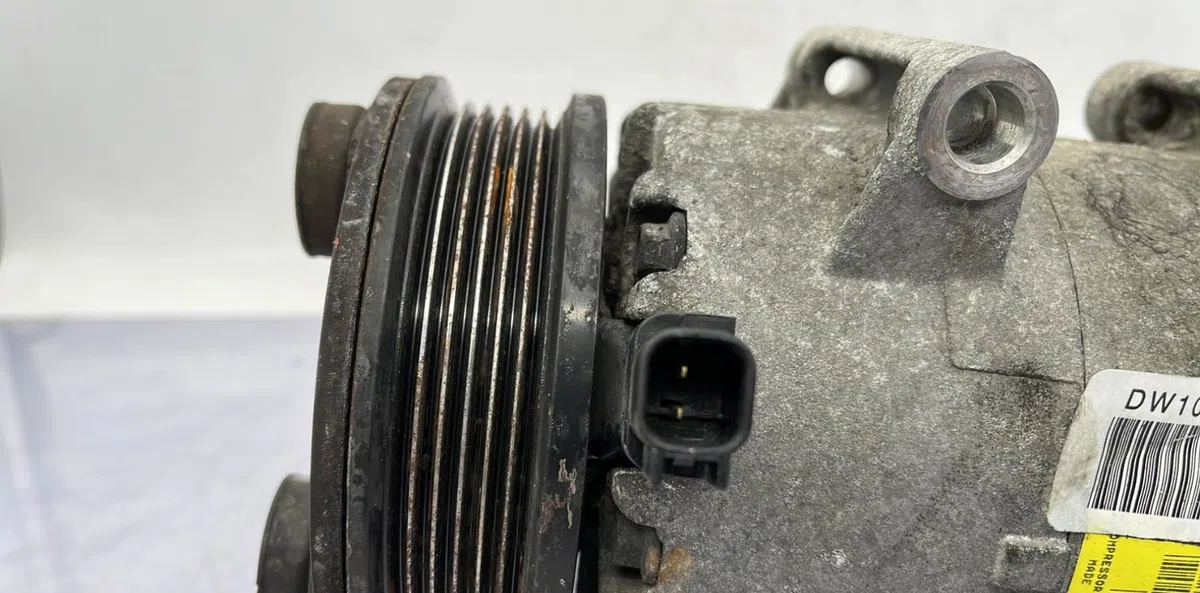 Compresseur air conditionne FORD GALAXY 2 PHASE 1 occasion — photo 3