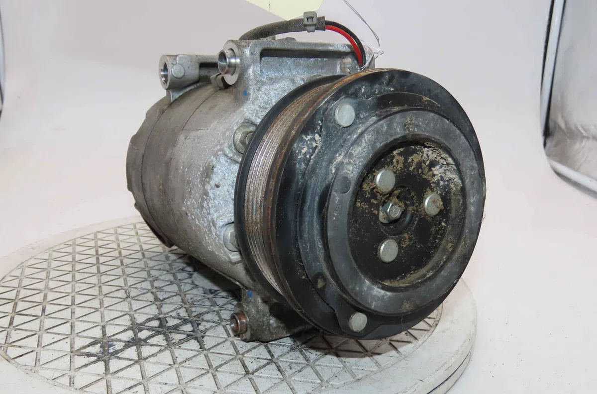 Compresseur air conditionne FORD KUGA II occasion — photo 2