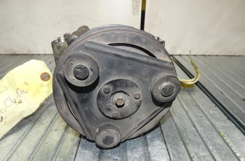 Compresseur air conditionne FORD MONDEO 1 PHASE 1 occasion — photo 2