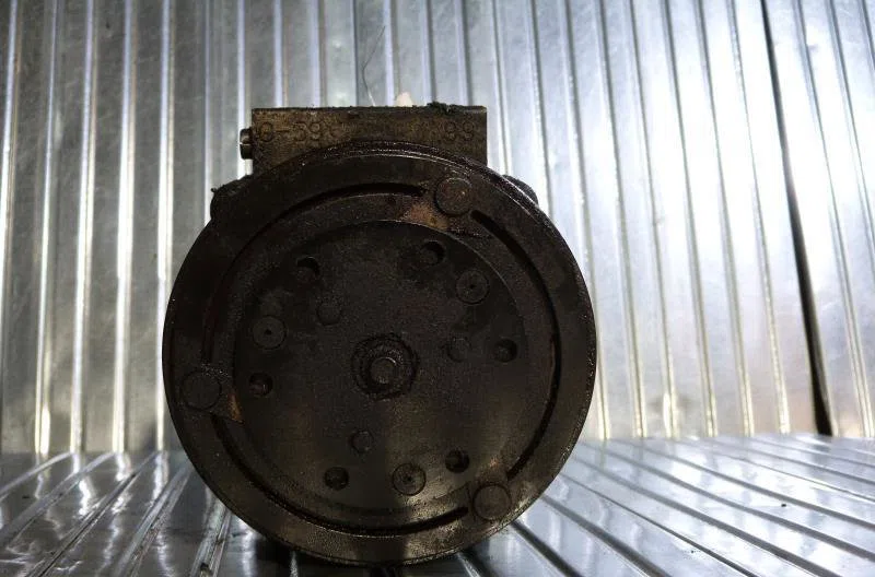 Compresseur air conditionne FORD MONDEO 1 PHASE 2 BREAK occasion — photo 2