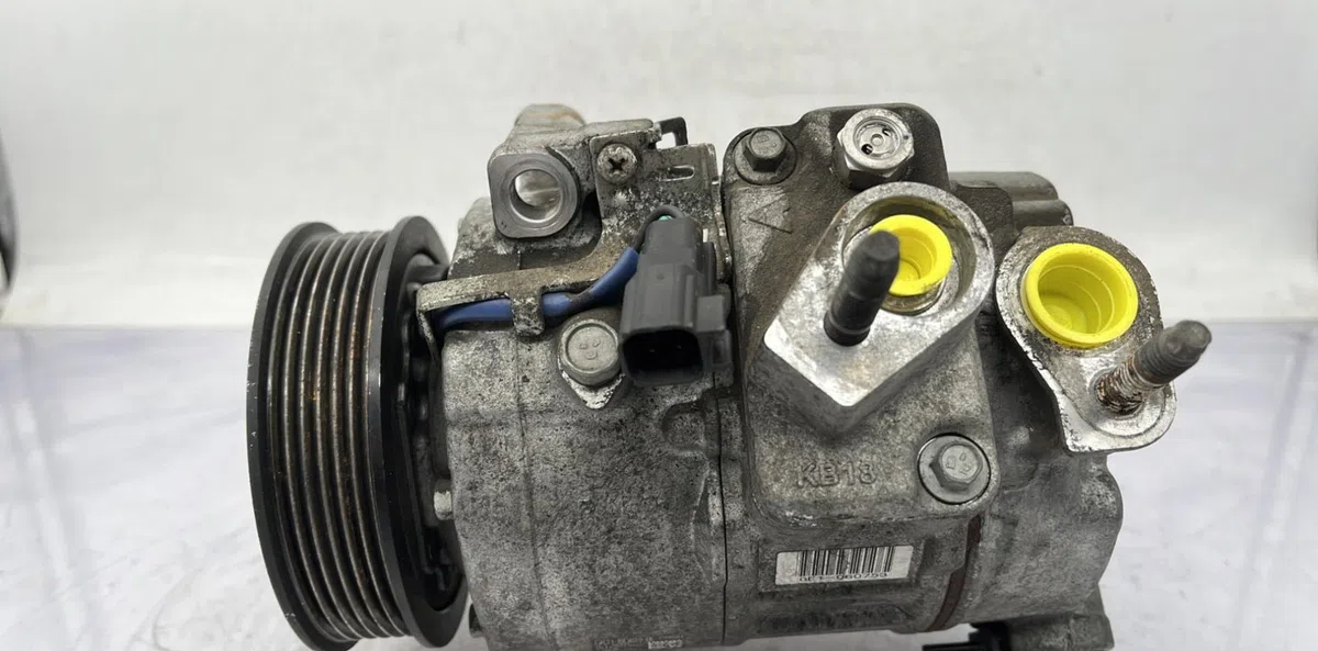 Compresseur air conditionne FORD TRANSIT 5 PHASE 1 occasion — photo 2