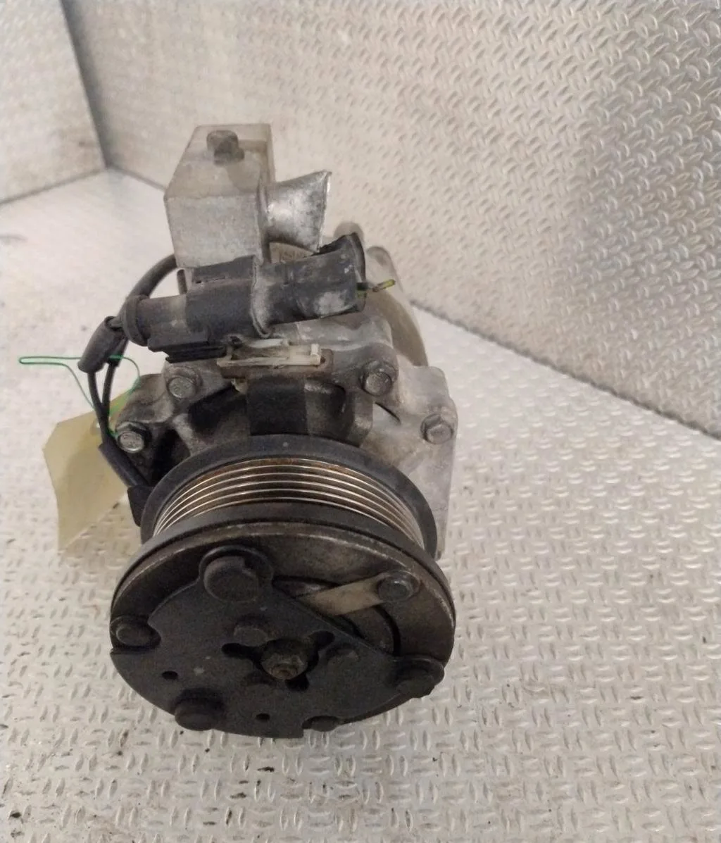 Compresseur air conditionne Ford TRANSIT CONNECT (P65_, P70_, P80_) 1.8 tdci (2002-2013) 3 portes occasion