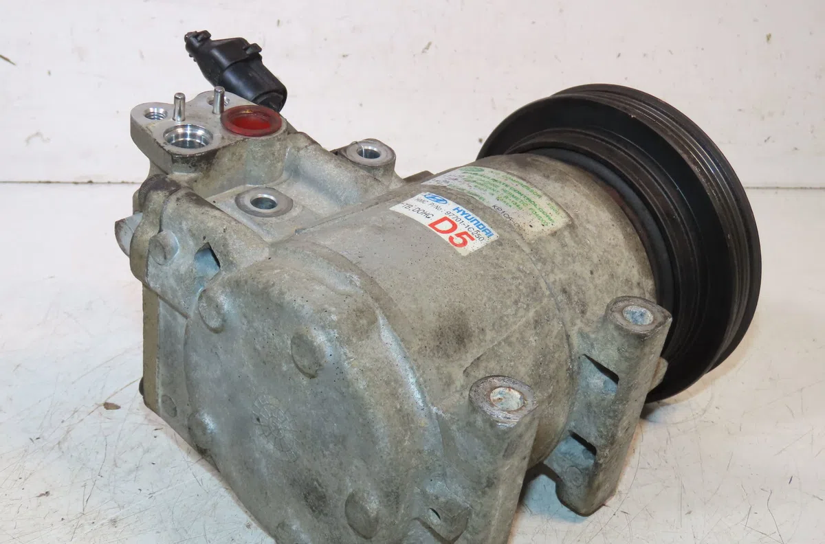 Compresseur air conditionne Hyundai GETZ (TB) 1.4 i (2005-2010) occasion — photo 2