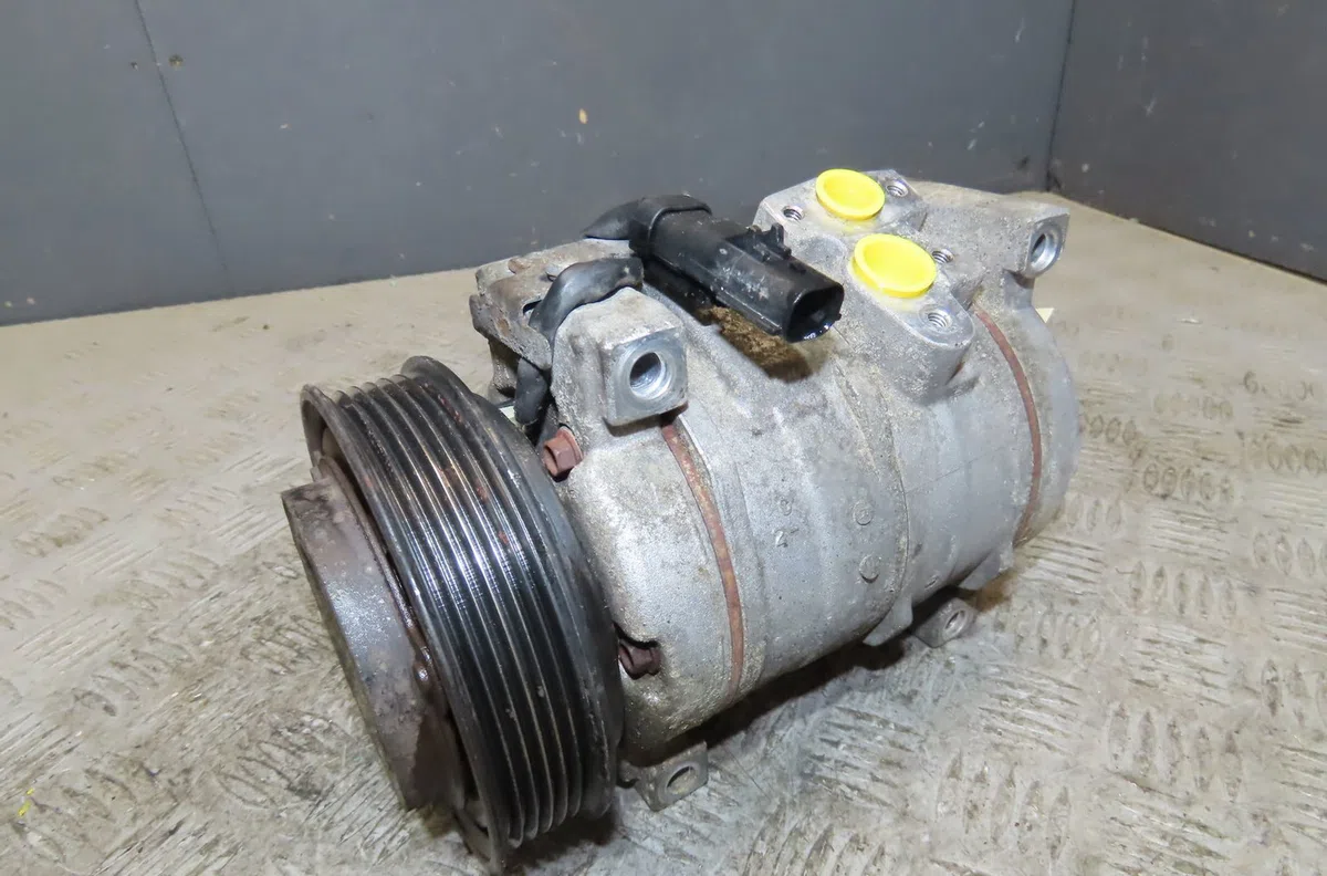 Compresseur air conditionne Jeep CHEROKEE (KJ) 2.8 crd 4x4 (2004-2008) occasion
