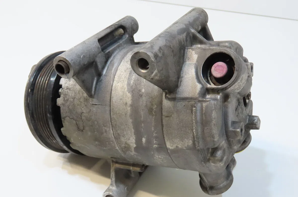 Compresseur air conditionne Land rover FREELANDER 2 (L359) 2.2 td4 4x4 (2006-2014) occasion — photo 2