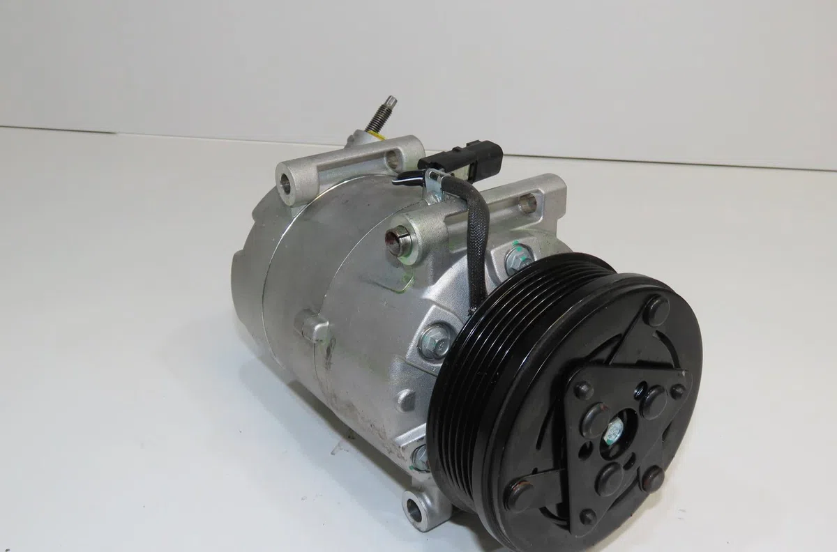 Compresseur air conditionne Land rover RANGE ROVER EVOQUE (L538) 2.2 d 4x4 (2011-2019) occasion
