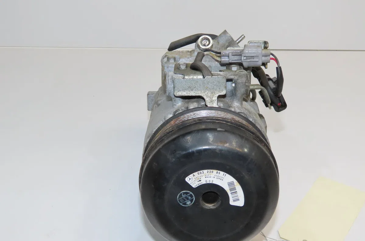 Compresseur air conditionne Mercedes-benz SLK (R172) 200 (172.448) (2011) 2 portes occasion — photo 2