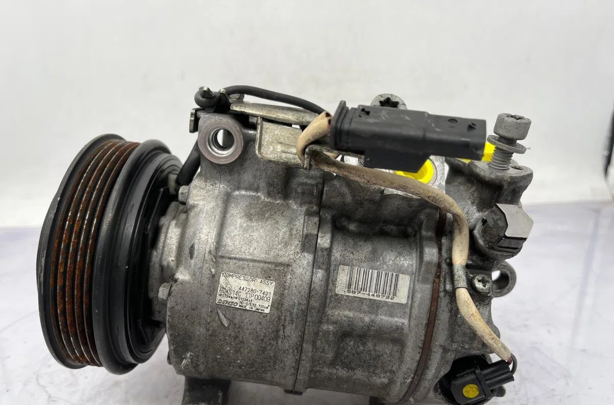 Compresseur air conditionne MERCEDES CLASSE CLA 117 occasion — photo 3