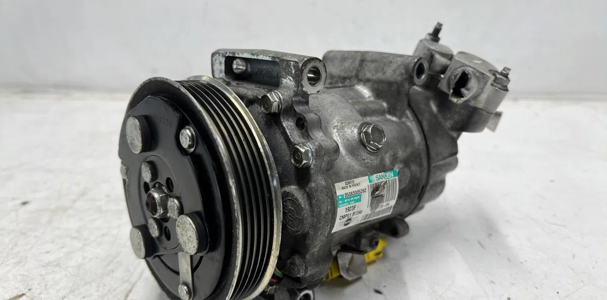Compresseur air conditionne MINI MINI 2 R56 PHASE 2 occasion