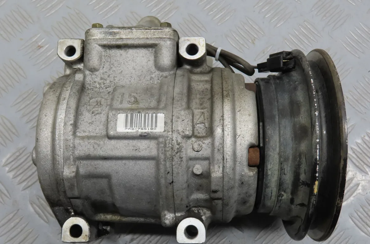 Compresseur air conditionne Mitsubishi PAJERO III (V7_W, V6_W) 2.5 tdi (v64w, v74w) (2001-2006) occasion