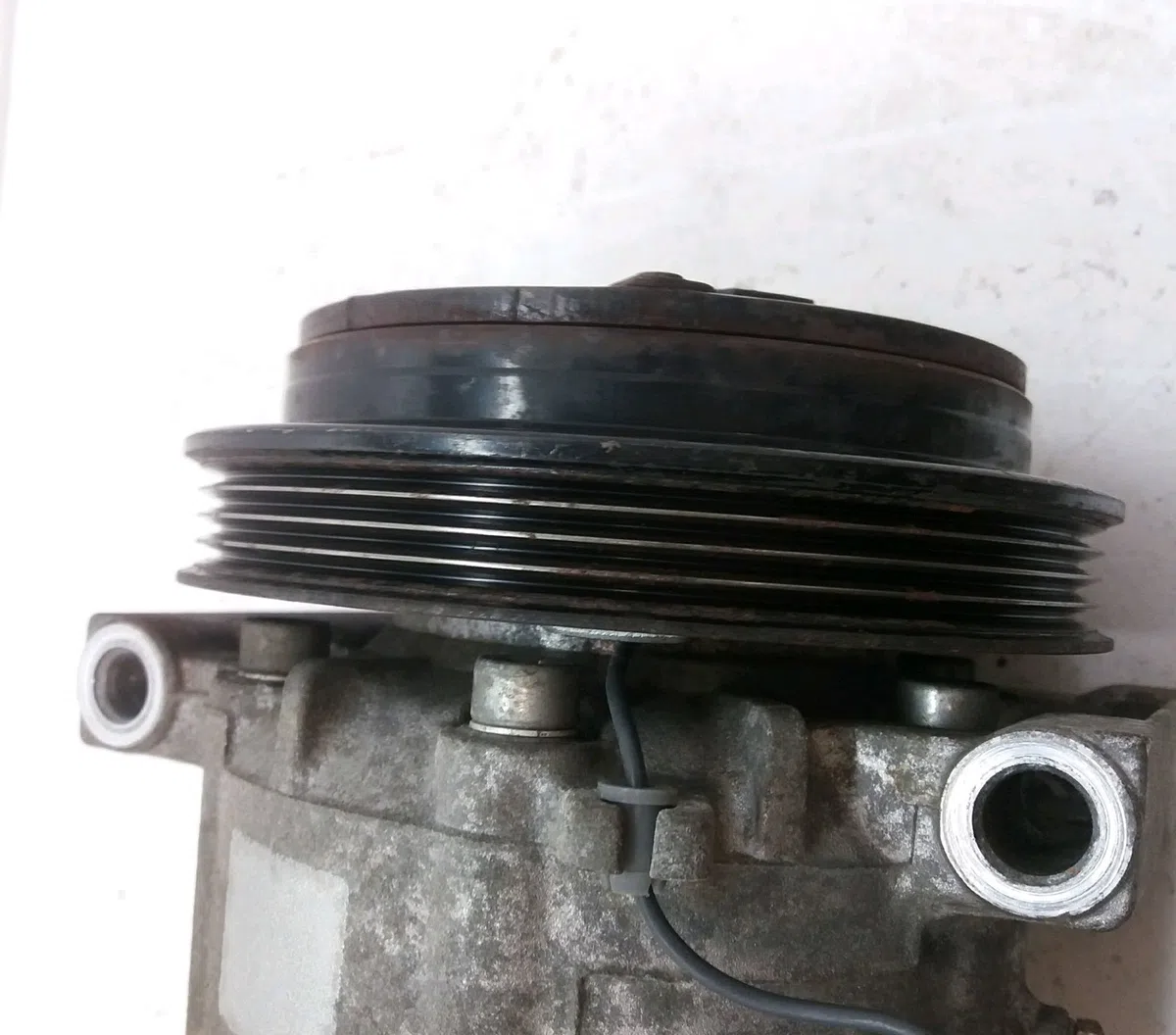 Compresseur air conditionne Nissan 350Z Coupé (Z33) 3.5 (2003-2006) occasion — photo 2