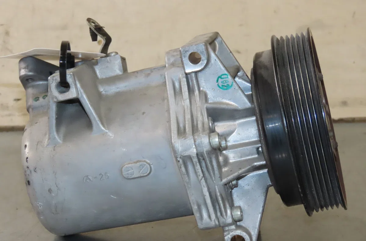 Compresseur air conditionne Nissan JUKE (F15) 1.5 dci (2010) 5 portes occasion