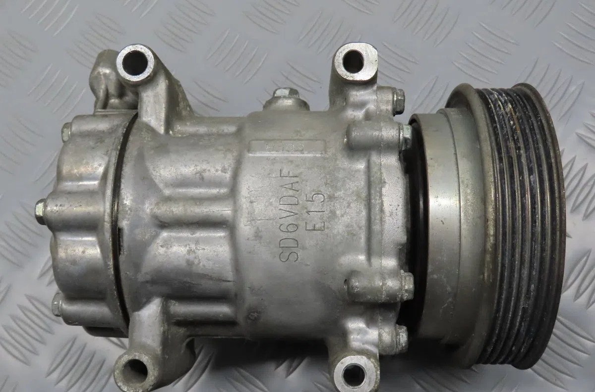 Compresseur air conditionne Nissan JUKE (F15) 1.5 dci (2010) 5 portes occasion — photo 2