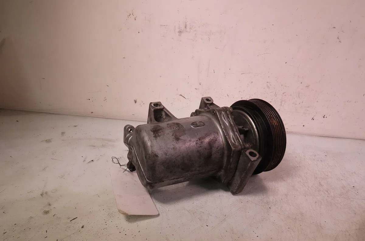 Compresseur air conditionne NISSAN NOTE 2014 occasion — photo 2