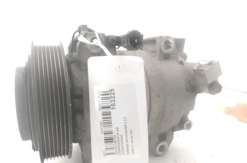Compresseur air conditionne Nissan PATHFINDER III (R51) 2.5 dci 4wd (2005) occasion — photo 2