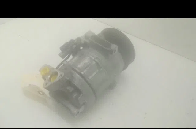 Compresseur air conditionne Nissan QASHQAI II SUV (J11, J11_) 1.6 dci (2013) occasion — photo 2