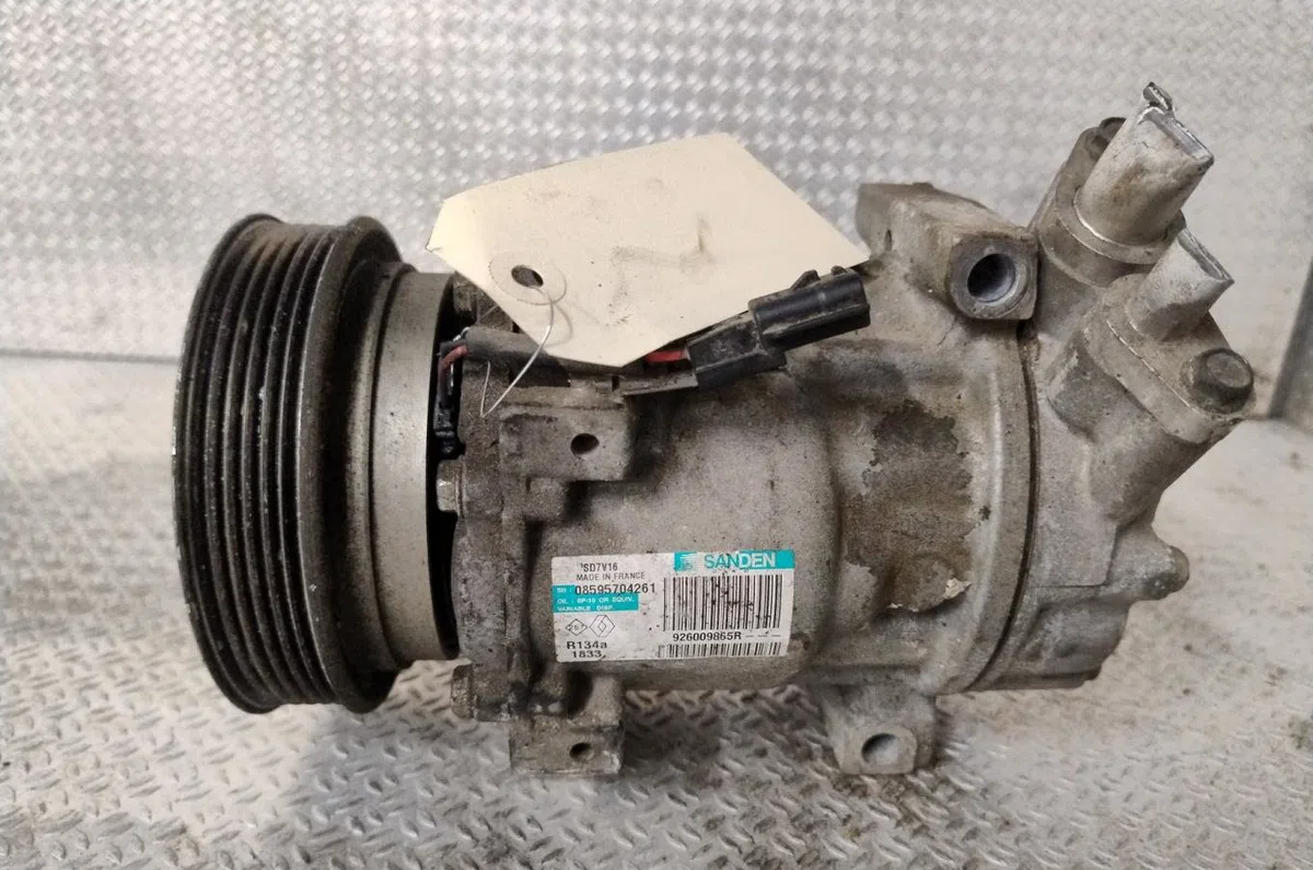 Compresseur air conditionne Nissan QASHQAI - QASHQAI 2 I (J10, NJ10, JJ10E) 1.5 dci (2010-2013) 5 portes occasion — photo 2