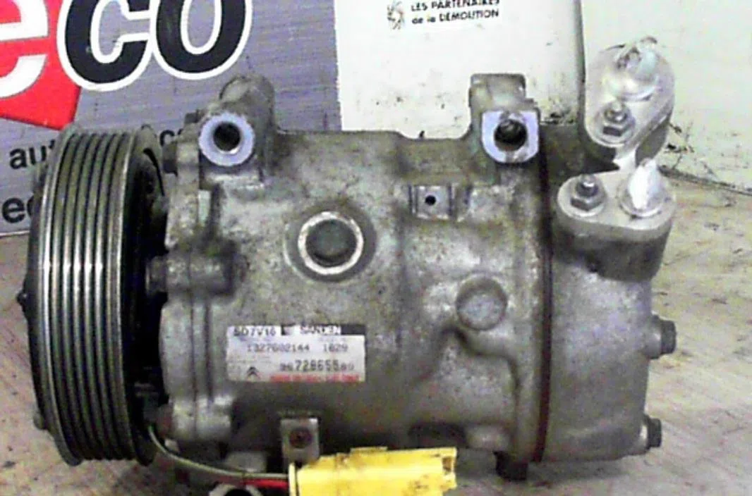 Compresseur air conditionne OPEL ASTRA F  ASTRA F PHASE 2 occasion — photo 2