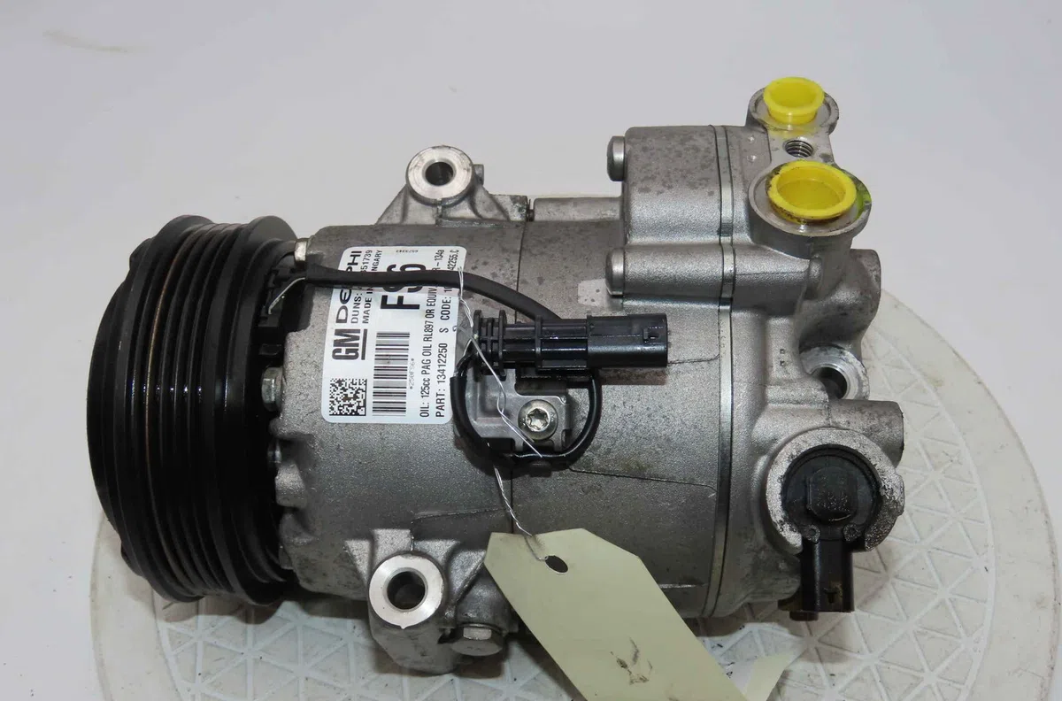 Compresseur air conditionne OPEL ASTRA IV occasion — photo 2