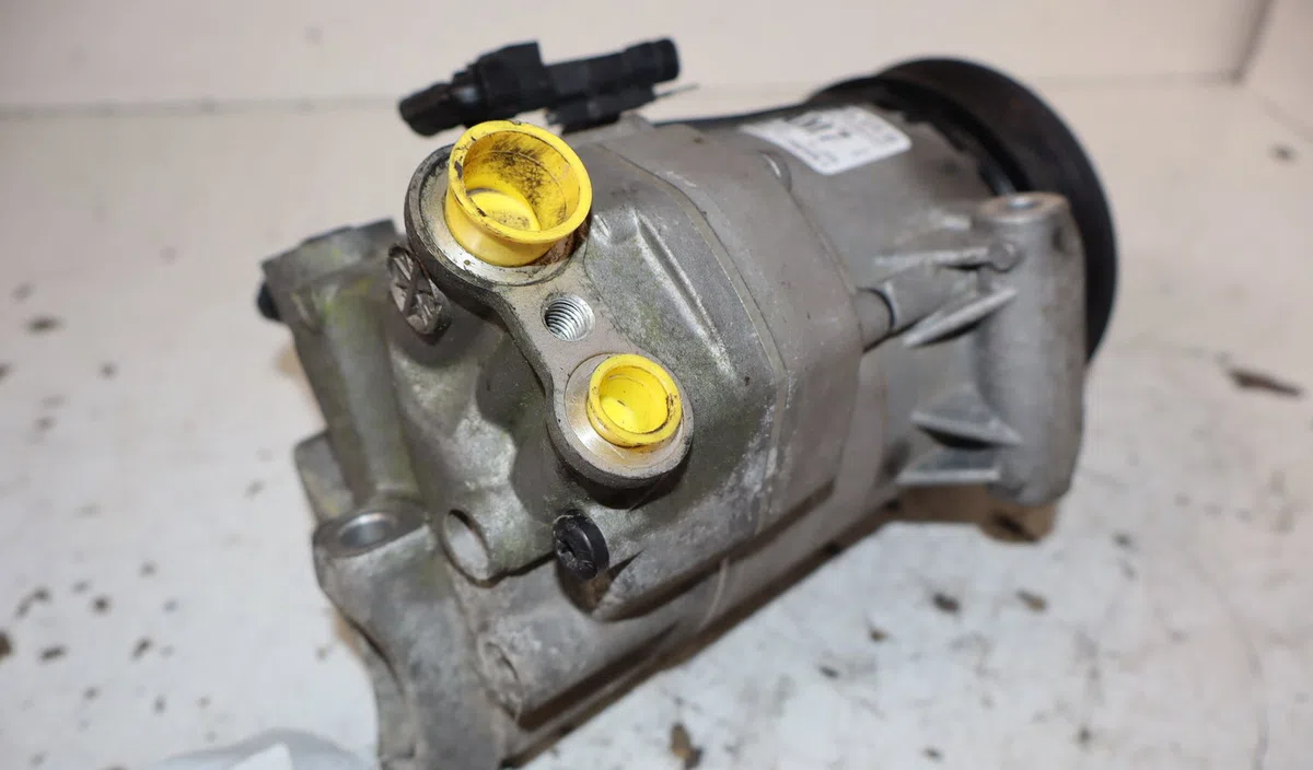 Compresseur air conditionne Opel ASTRA J Sports Tourer (P10) 1.6 cdti (35) (2013-2015) occasion