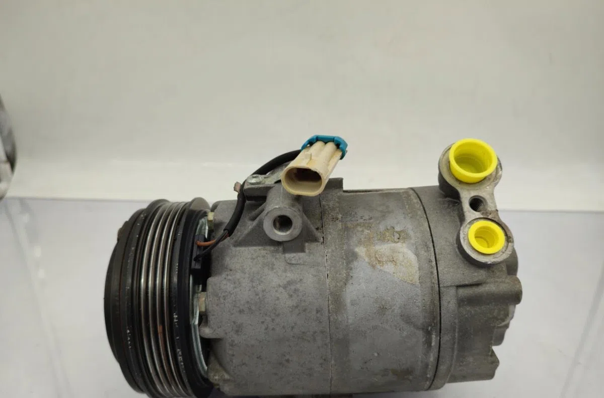 Compresseur air conditionne OPEL CORSA C PHASE 1 occasion — photo 2
