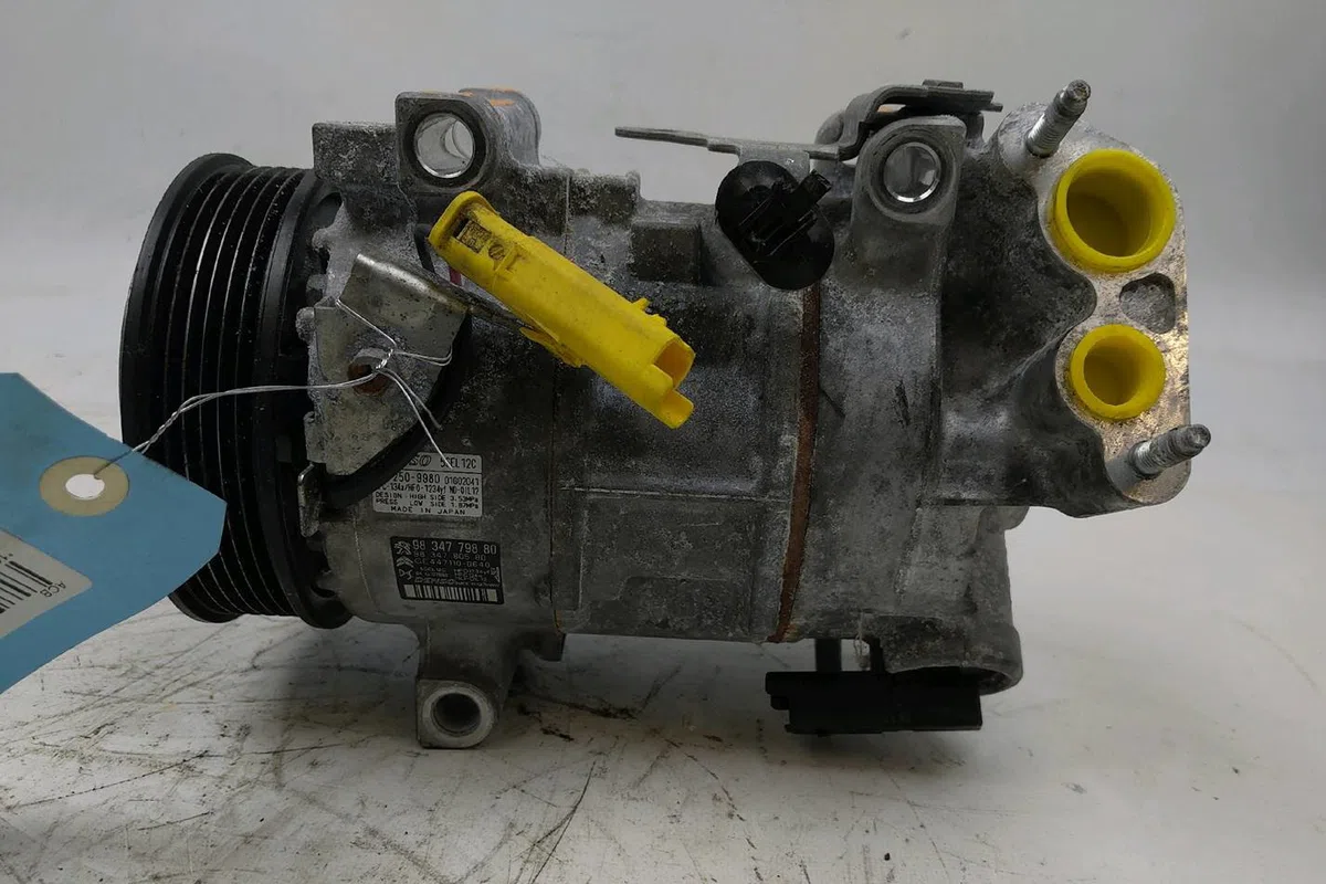 Compresseur air conditionne Opel CORSA F 1.2 (68) (2019) occasion — photo 2
