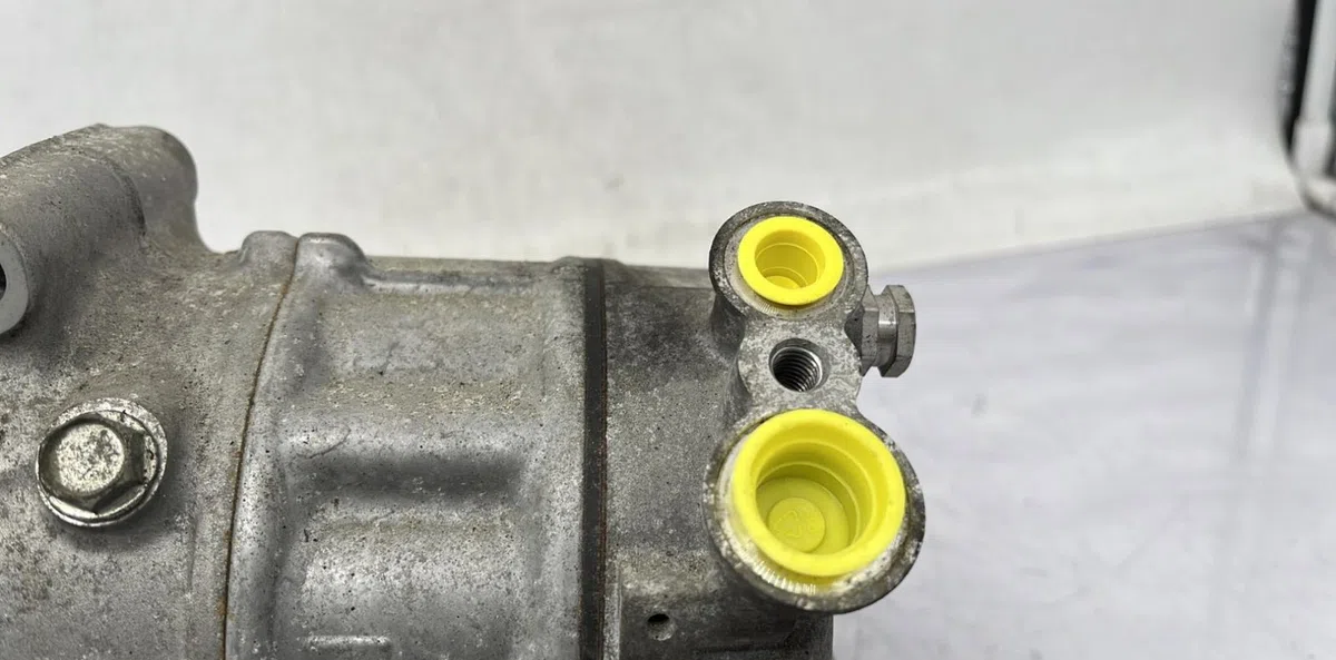 Compresseur air conditionne OPEL INSIGNIA 1 PHASE 2 BREAK occasion — photo 2