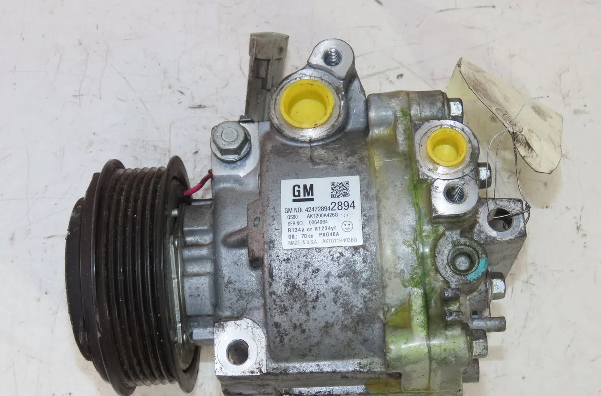 Compresseur air conditionne Opel MOKKA - MOKKA X (J13) 1.4 (_76) (2013) occasion — photo 2
