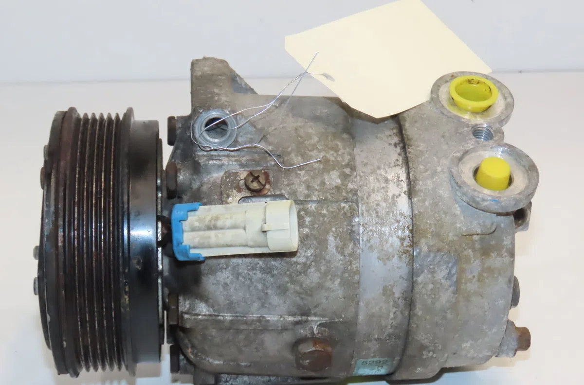 Compresseur air conditionne Opel VECTRA B (J96) 2.0 di 16v (f19) (1996-2002) occasion — photo 2