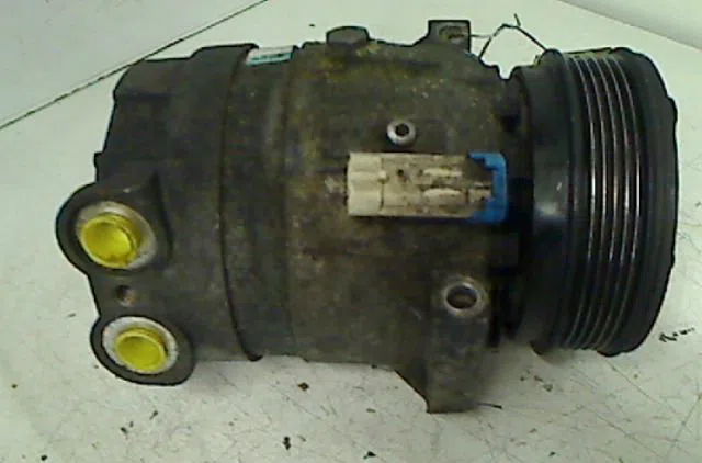 Compresseur air conditionne OPEL VECTRA occasion — photo 2
