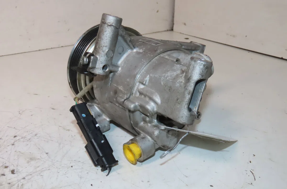 Compresseur air conditionne Peugeot 108 1.0 vti 72 (2018) occasion — photo 2